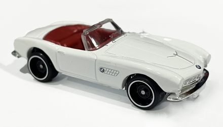 Машинка Базовая Hot Wheels BMW 507 Factory Fresh 1:64 HKG30 White - Retromagaz, image 2