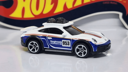 Машинка Базова Hot Wheels Porsche 911 Rallye Turbo 1:64 HRY70 White - Retromagaz, image 2