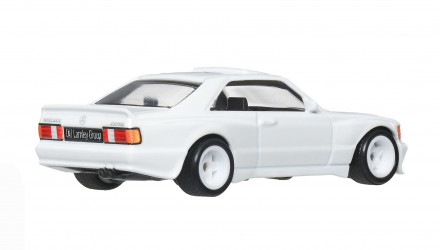Машинка Premium Hot Wheels 1989 Mercedes-Benz 560 SEC AMG Boulevard 1:64 JHW37 White - Retromagaz, image 2