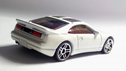 Машинка Базова Hot Wheels 300ZX Twin Turbo Nissan 1:64 FYB73 White - Retromagaz, image 3