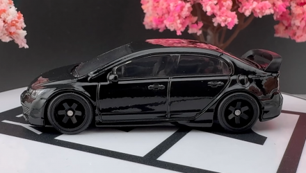 Машинка Premium Hot Wheels '07 Honda Civic Type R II Chase Ronin Run 1:64 JBK89 Black - Retromagaz, image 3