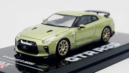 Машинка Premium INNO64 Nissan GT-R (R35) 1:64 Green - Retromagaz, image 1