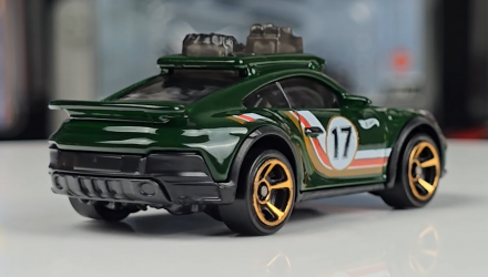 Машинка Базова Hot Wheels Porsche 911 Rallye Safari 1:64 HYW87 Green - Retromagaz, image 2