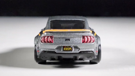 Тематическая Машинка Hot Wheels '18 Ford Mustang RTR Spec 5 Mustang 60th 1:64 JBY53 Grey - Retromagaz, image 6
