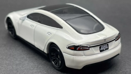 Машинка Большой Город Matchbox Tesla Model S Showroom 1:64 HLC59 White - Retromagaz, image 2