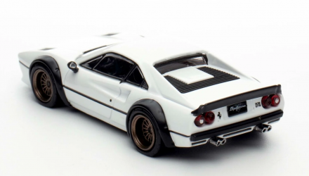 Машинка Premium INNO64 LBWK Ferrari 308 GTB 1:64 IN64-LBWK308 White - Retromagaz, image 2