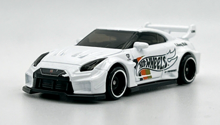 Машинка Базова Hot Wheels Liberty Walk LB-Silhouette Works GT Nissan 35GT-RR Ver.2 Dream Garage 1:64 HCX49 White - Retromagaz, image 2