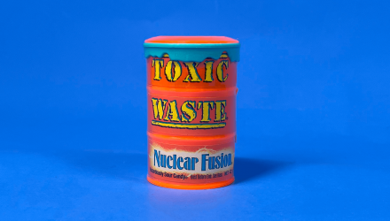 Набор Конфеты 12шт Toxic Waste Orange Nuclear Fusion Sour Candy 42g - Retromagaz, image 1