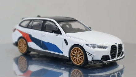 Машинка Premium MINI GT BMW M3 M Performance Touring 1:64 MGT00776-CH White - Retromagaz, image 1