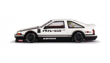 Машинка Premium Kaido House x MiNI GT Toyota AE86 Sprinter Trueno Kaido Street V1 1:64 KHMG180-CH White - Retromagaz, image 3