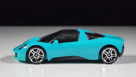 Машинка Базовая Hot Wheels Gordon Murray Automotive T.33 Factory Fresh 1:64 JBB70 Teal - Retromagaz, image 3
