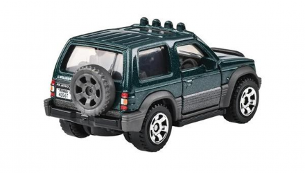 Тематична Машинка Matchbox Mitsubishi 1991 Mitsubishi Pajero Moving Parts 1:64 JHV58 Green - Retromagaz, image 2
