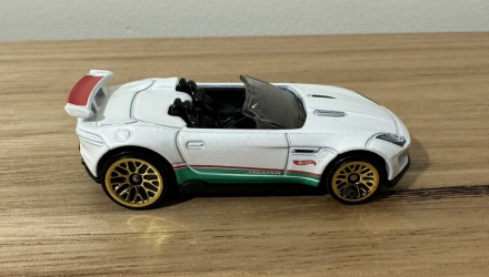 Машинка Базова Hot Wheels '15 Jaguar F-Type Project 7 Roadsters 1:64 HTC16 White - Retromagaz, image 2