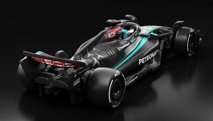 Машинка Premium Hot Wheels Mercedes-AMG PETRONAS Formula One Team (#63) Formula One 1:64 JBM18 Black - Retromagaz, image 3