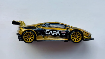 Машинка Premium Hot Wheels Lamborghini Huracán LP 620-2 Super Trofeo Pop Culture 1:64 JBL75 Gold - Retromagaz, image 1