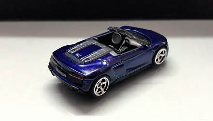 Машинка Базова Hot Wheels 2019 Audi R8 Spyder Super Treasure Hunt STH Exotics 1:64 GTD01 Blue - Retromagaz, image 3