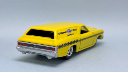 Машинка Premium Hot Wheels '70 Chevy Chevelle SS Wagon Fast Wagons 1:64 JBK67 Yellow - Retromagaz, image 2