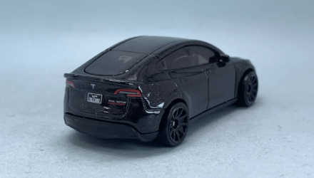 Машинка Базова Hot Wheels Tesla Model Y Green Speed 1:64 HTC93 Black - Retromagaz, image 2