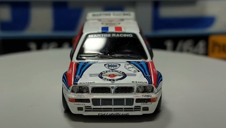 Машинка Premium MINI GT Lancia Delta HF Integrale Evoluzione 1:64 White - Retromagaz, image 5