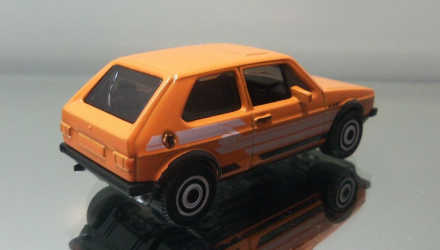 Машинка Большой Город Matchbox 1976 Volkswagen Golf GTI MK1 City 1:64 GKL68 Orange - Retromagaz, image 3