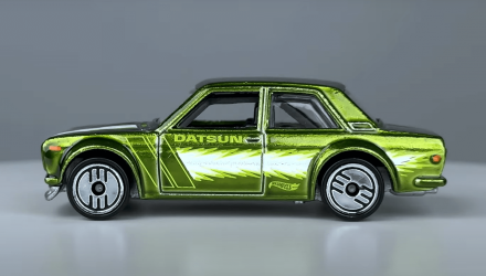 Тематична Машинка Hot Wheels '71 Datsun 510 Ultra Hots 1:64 HDG52/HRX09 Green - Retromagaz, image 3