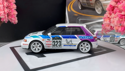 Машинка Premium Hot Wheels Mazda 323 GTR Modern Classics 1:64 JKF17 White - Retromagaz, image 3