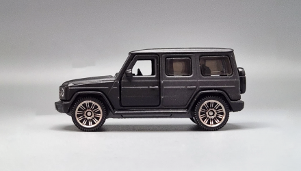 Тематична Машинка Matchbox 2024 Mercedes-Benz G 580 With EQ Technology Moving Parts 1:64 JBW92 Black - Retromagaz, image 3