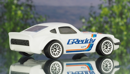 Машинка Базова Hot Wheels Nissan Fairlady Z Greddy Speed Graphics 1:64 FJW49 White - Retromagaz, image 3