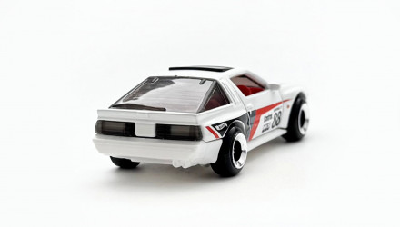 Машинка Базовая Hot Wheels Mitsubishi '88 Mitsubishi Starion EV 1:64 JJH58 White - Retromagaz, image 2