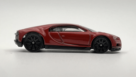 Машинка Базова Hot Wheels '16 Bugatti Chiron Quarter Mile Heroes 1:64 HTB86 Red - Retromagaz, image 3