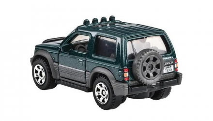 Тематична Машинка Matchbox Mitsubishi 1991 Mitsubishi Pajero Moving Parts 1:64 JHV58 Green - Retromagaz, image 4