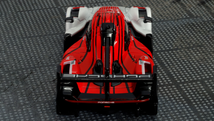 Машинка Premium Hot Wheels Porsche 963 Elite 64 1:64 JCP46 Red - Retromagaz, image 6