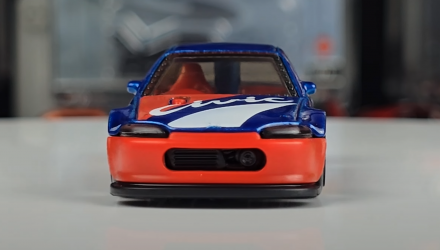Машинка Базова Hot Wheels Honda Civic Custom Reverse Rake 1:64 JBB22 Red - Retromagaz, image 4