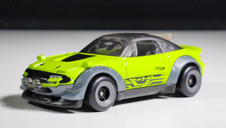 Машинка Базова Hot Wheels Mazda MX-5 Miata (2025) Dream Garage 1:64 HYX57 Green - Retromagaz, image 1
