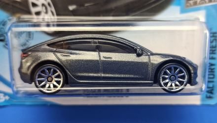 Машинка Базова Hot Wheels Tesla Model 3 Factory Fresh 1:64 GHC05 Metallic Silver - Retromagaz, image 2