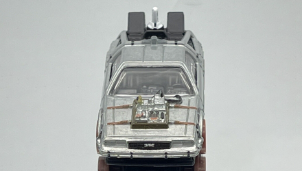 Машинка Premium Hot Wheels Back to the Future Time Machine - 1955 DMC Delorean Pop Culture 1:64 HXD99 Silver - Retromagaz, image 4