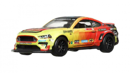 Машинка Premium Hot Wheels 2шт '23 Ford Mustang RTR Spec 5 та Транспортер Aero Lift Team Transport 1:64 FLF56/HKF39 Black - Retromagaz, image 4