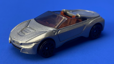 Набор Машинка Базовая Hot Wheels BMW i8 Roadster HKH44 Silver + 507 HKG30 White + 507 HKK77 Red - Retromagaz, image 1