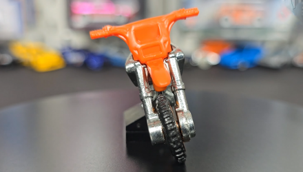 Машинка Базова Hot Wheels HW450F Wastelander Xtreme Sports 1:64 HTC00 Orange - Retromagaz, image 4