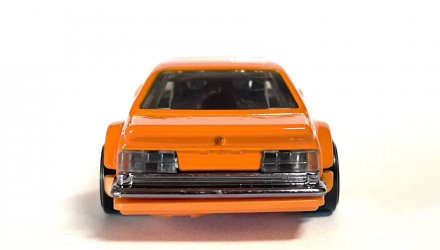Машинка Базовая Hot Wheels BMW 635 CSi Wild Widebody 1:64 JBB84 Orange - Retromagaz, image 4