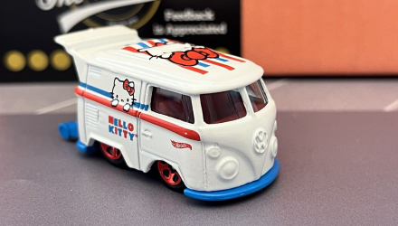 Машинка Базовая Hot Wheels Volkswagen Kool Kombi Hello Kitty Screen Time 1:64 GRX94 White - Retromagaz, image 5