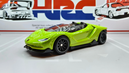Машинка Базова Hot Wheels '16 Lamborghini Centenario Roadster Exotics 1:64 JJK74 Green - Retromagaz, image 1