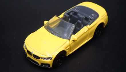 Тематическая Машинка Matchbox 2020 BMW M4 Cabriolet Moving Parts 1:64 JBW85 Yellow - Retromagaz, image 4