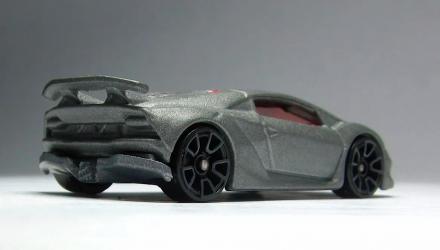 Машинка Базова Hot Wheels Lamborghini Sesto Elemento Need for Speed City 1:64 BFF92 Grey - Retromagaz, image 3