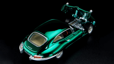 Машинка Premium Hot Wheels 1964 Jaguar E-Type Red Line Club RLC 1:64 HGK82 Green - Retromagaz, image 4