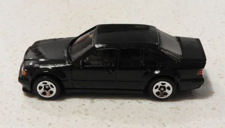 Машинка Базова Hot Wheels Mercedes-Benz 500 E Factory Fresh 1:64 GRX59 Black - Retromagaz, image 4