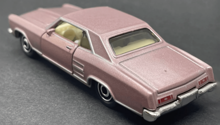 Тематична Машинка Matchbox 1964 Buick Riviera Moving Parts 1:64 FWD28/HVN00 Purple - Retromagaz, image 2