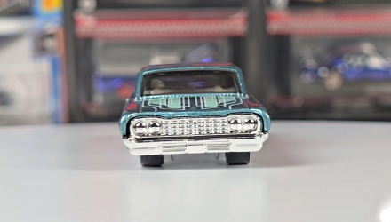 Машинка Базовая Hot Wheels '64 Impala Layin Low 1:64 JJJ56 Blue - Retromagaz, image 4