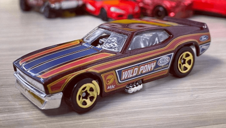 Машинка Базовая Hot Wheels '71 Mustang Funny Car Treasure Hunts Drag Strip 1:64 HCX95 Dark Red - Retromagaz, image 3