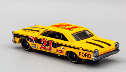 Машинка Базовая Hot Wheels '65 Ford Galaxie Treasure Hunts Muscle Mania 1:64 GTC98 Yellow - Retromagaz, image 3